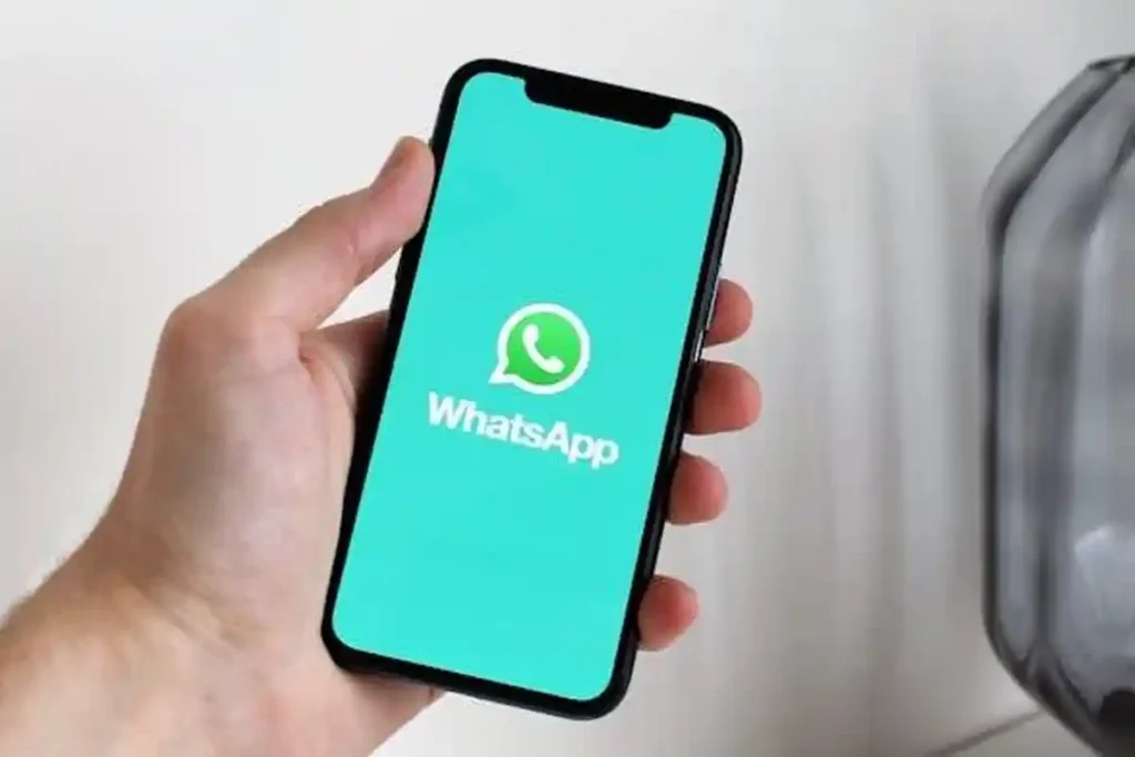 Cara Memisahkan Chat Pribadi dengan Kerjaan di WhatsApp 
